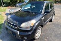 2011 Kia Soul +