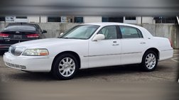 2011 Lincoln Town Car Signature Limited