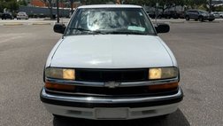 2001 Chevrolet S-10 Base