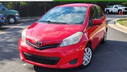 2012 Toyota Yaris LE