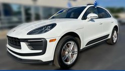 2022 Porsche Macan Base