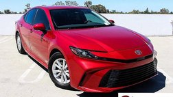 2025 Toyota Camry LE FWD