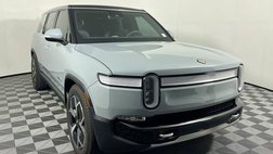 2024 Rivian R1S Adventure