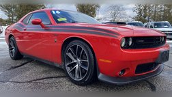 2016 Dodge Challenger 392 HEMI Scat Pack Shaker
