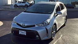 2017 Toyota Prius v Five