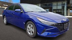 2023 Hyundai Elantra SE