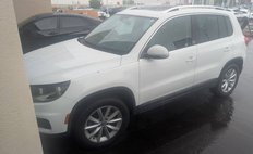 2017 Volkswagen Tiguan 2.0T Wolfsburg Edition 4Motion