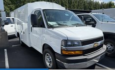 2025 Chevrolet Express 3500
