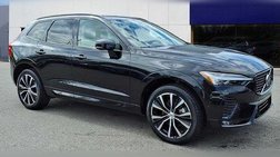 2023 Volvo XC60 B5 Plus Dark Theme