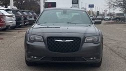 2015 Chrysler 300 S