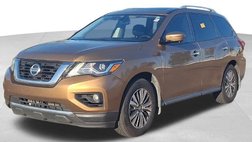 2017 Nissan Pathfinder SL