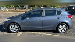 2016 Kia Forte5 LX