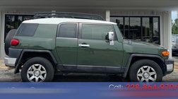 2014 Toyota FJ Cruiser Base