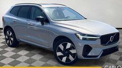 2025 Volvo XC60 T8 Plus Dark Theme