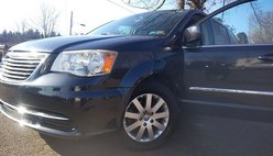 2014 Chrysler Town and Country Touring