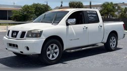 2005 Nissan Titan LE