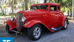 1932 Ford 5-Window Coupe