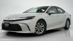 2025 Toyota Camry LE FWD