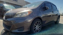 2014 Toyota Yaris LE