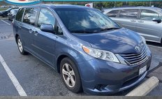 2015 Toyota Sienna LE