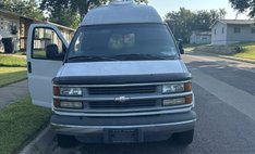 2002 Chevrolet Express 3500
