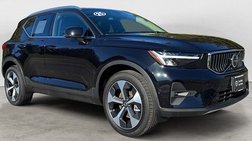 2025 Volvo XC40 B5 Plus Bright Theme