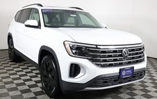 2025 Volkswagen Atlas SE