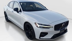 2024 Volvo S60 B5 Core Dark Theme