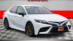 2023 Toyota Camry Hybrid SE Nightshade