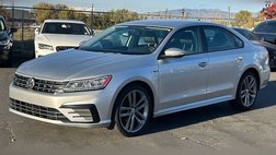 2018 Volkswagen Passat R-Line