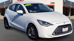2020 Toyota Yaris Hatchback XLE