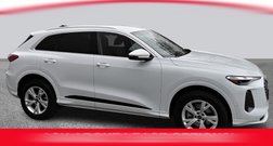 2025 Audi Q5 quattro Premium TFSI