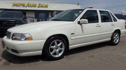 1998 Volvo S70 Standard