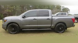 2019 Nissan Titan Platinum Reserve