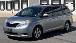 2011 Toyota Sienna LE