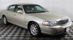 2011 Lincoln Town Car Signature Limited