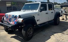 2022 Jeep Gladiator Sport