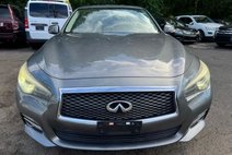 2014 Infiniti Q50 Premium