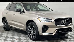 2025 Volvo XC60 B5 Plus Dark Theme