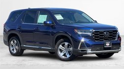 2023 Honda Pilot EX-L w/Rear Captain's Chairs