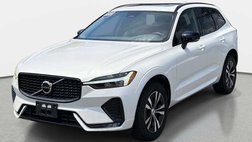 2025 Volvo XC60 B5 Core Dark Theme