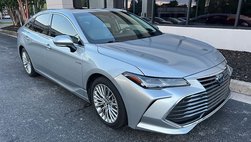 2019 Toyota Avalon Hybrid Limited