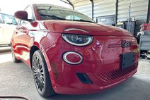 2024 Fiat 500e Inspi(RED)