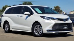 2022 Toyota Sienna XLE 7-Passenger