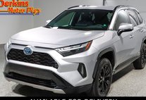 2022 Toyota RAV4 Hybrid SE