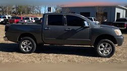 2005 Nissan Titan SE
