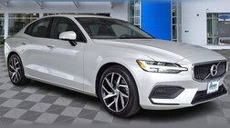 2020 Volvo S60 T5 Momentum