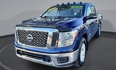 2017 Nissan Titan SV