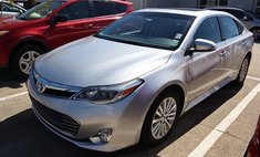 2013 Toyota Avalon Hybrid XLE Premium