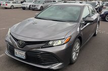2019 Toyota Camry LE